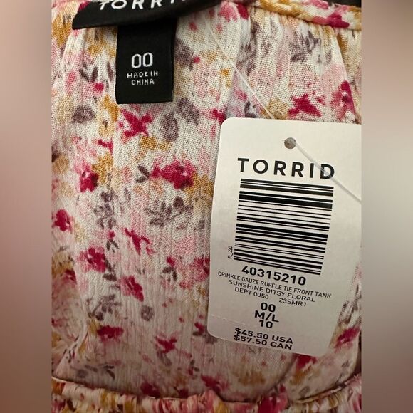 Torrid Washable Crinkle Gauze Ruffle
Tie Front Tank - Picture 5 of 6